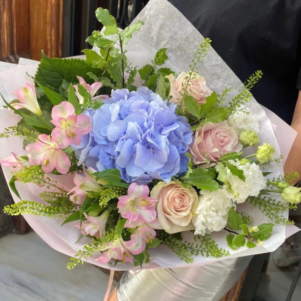 Flores para sorprender y alegrar el día en Barcelona